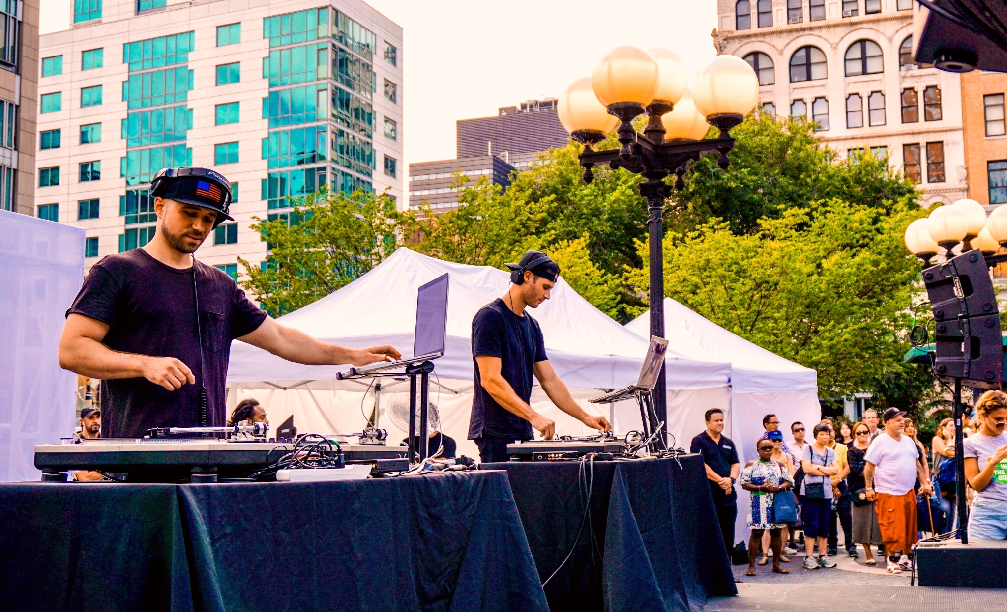 B.MILLS performing live at the Citi Summer in the Square brand activation turntable setup
