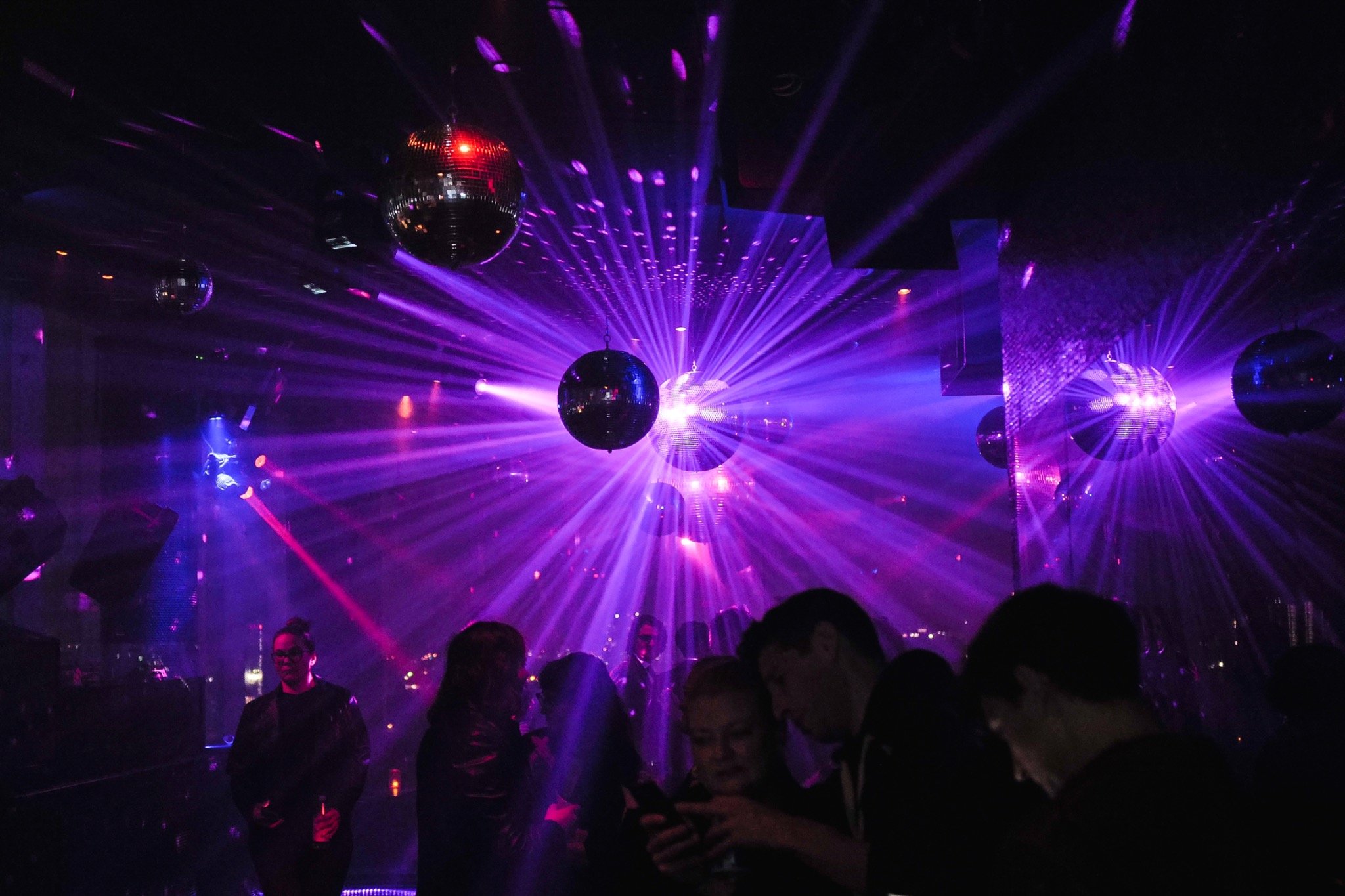Afterparty lighting layout